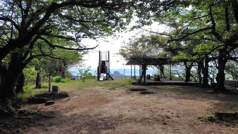串山山頂