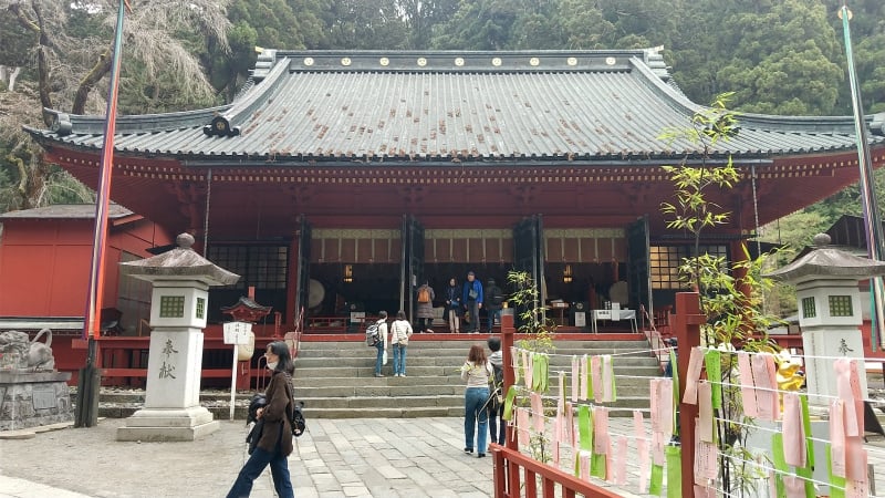 二荒山神社の拝殿