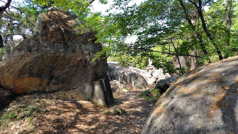 千光寺山山頂の名所八畳岩