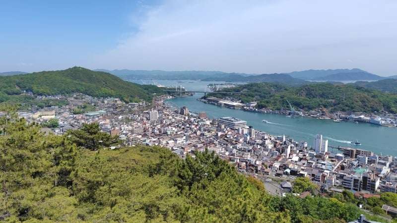 尾道展望台から尾道大橋方面の眺め