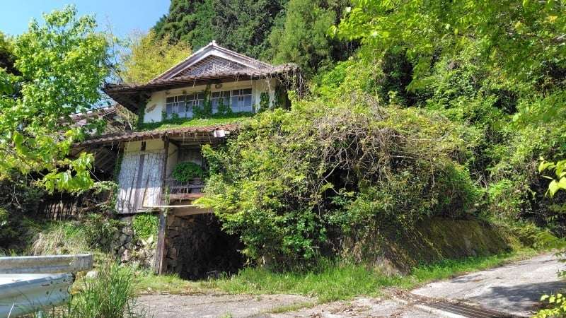 黒瀬集落にある廃屋