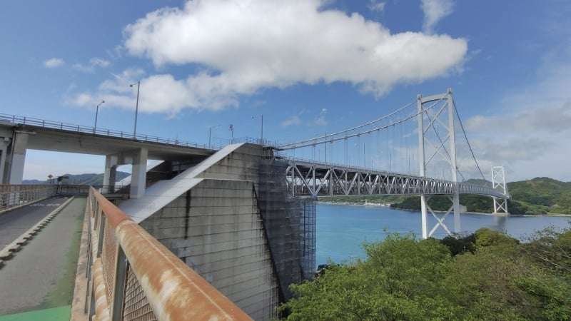 向島から見る因島大橋